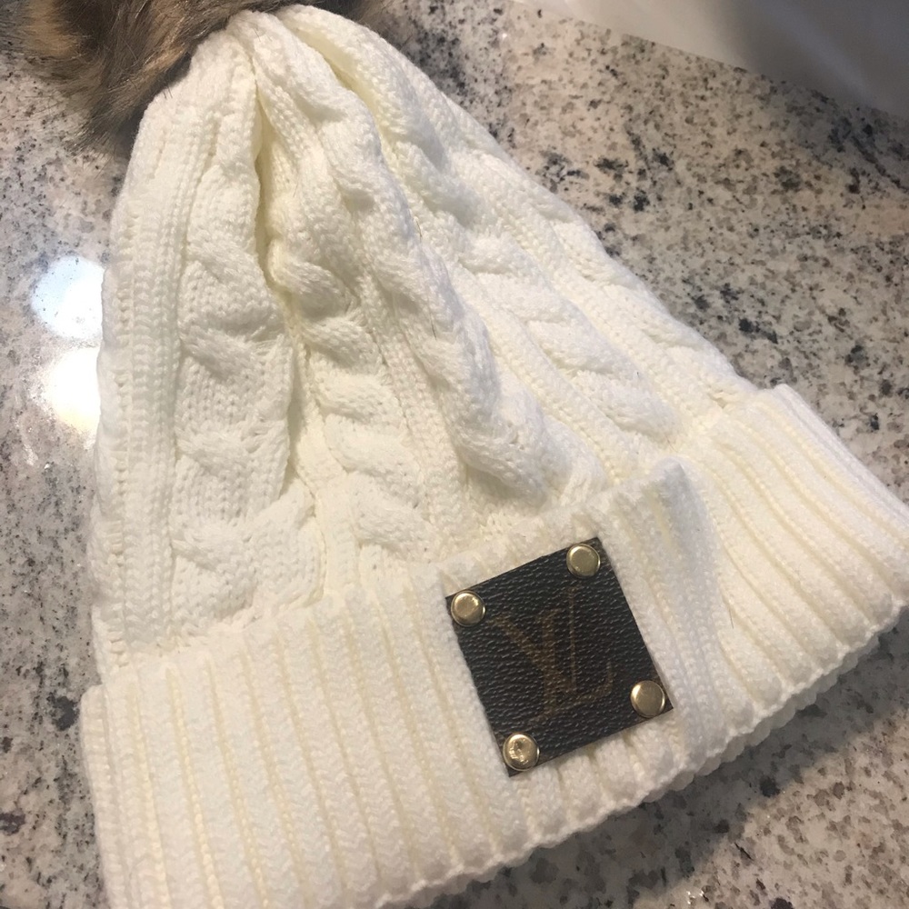 New upcycled pompom hat